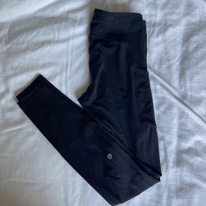 Lululemon Leggings with side pockets size 6